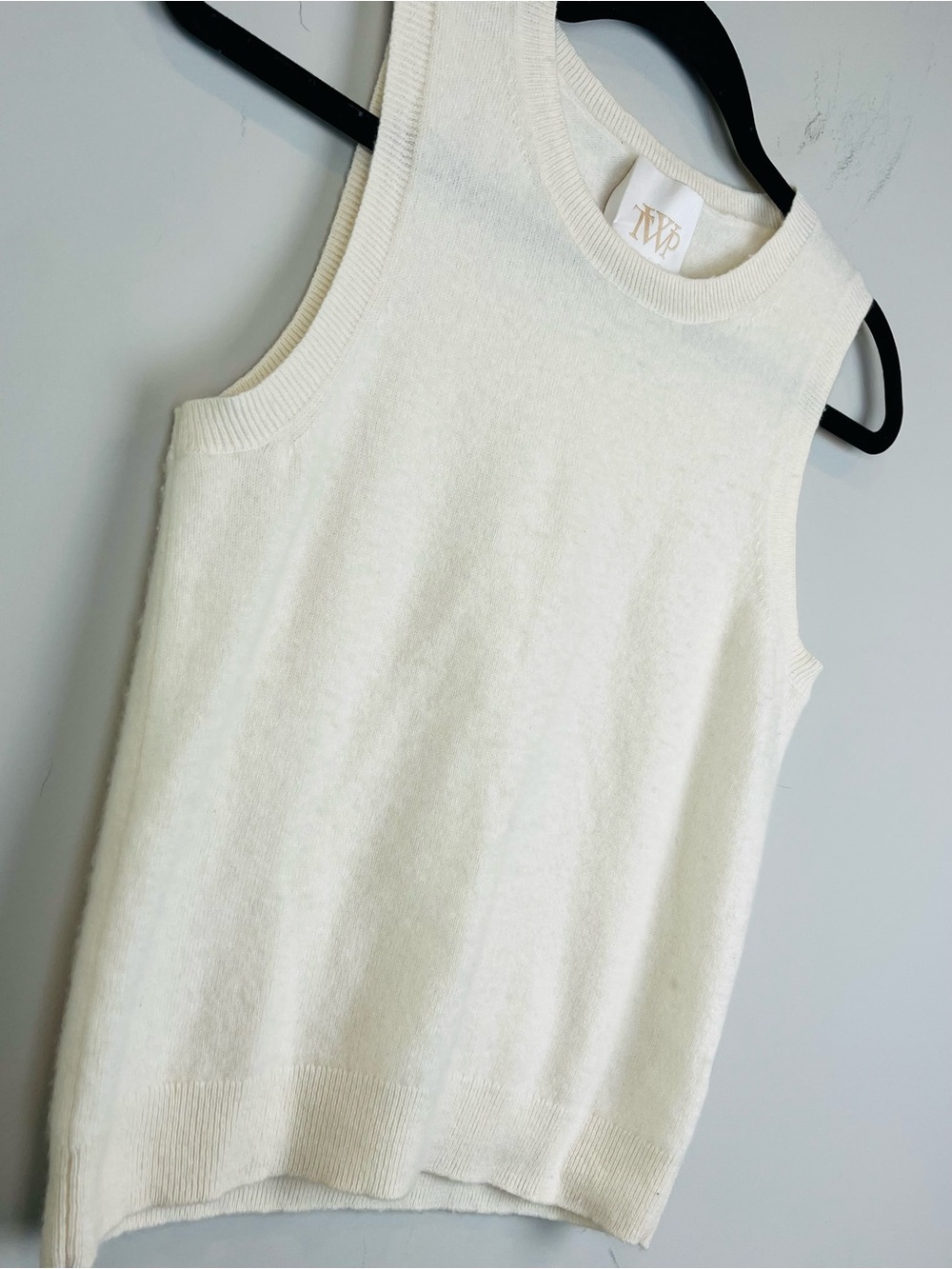 TWP Jenny's Cashmere Tank Sweater Crewneck Vest Top Ivory Cream Size Small - Picture 2 of 9